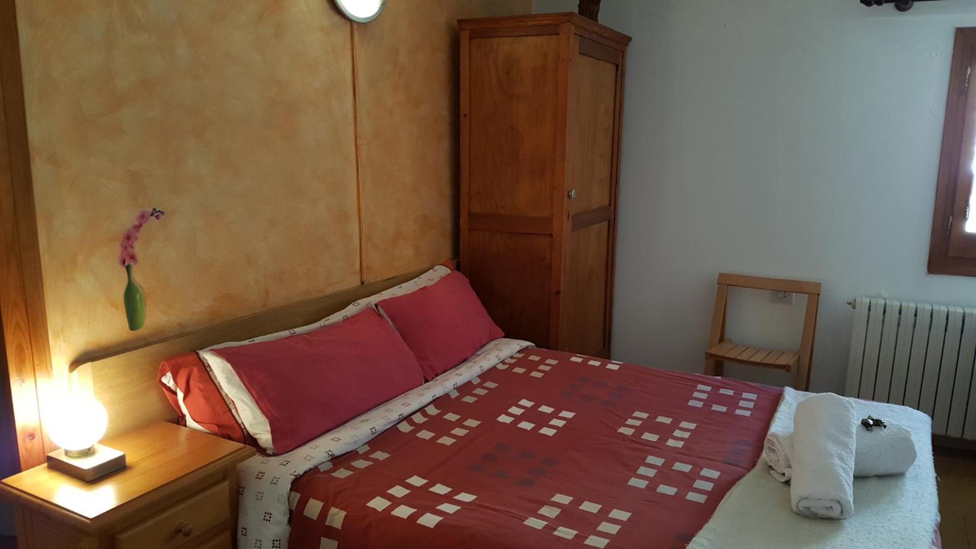 Hostal La Cuineta De Cal Triuet Gósol Rum bild