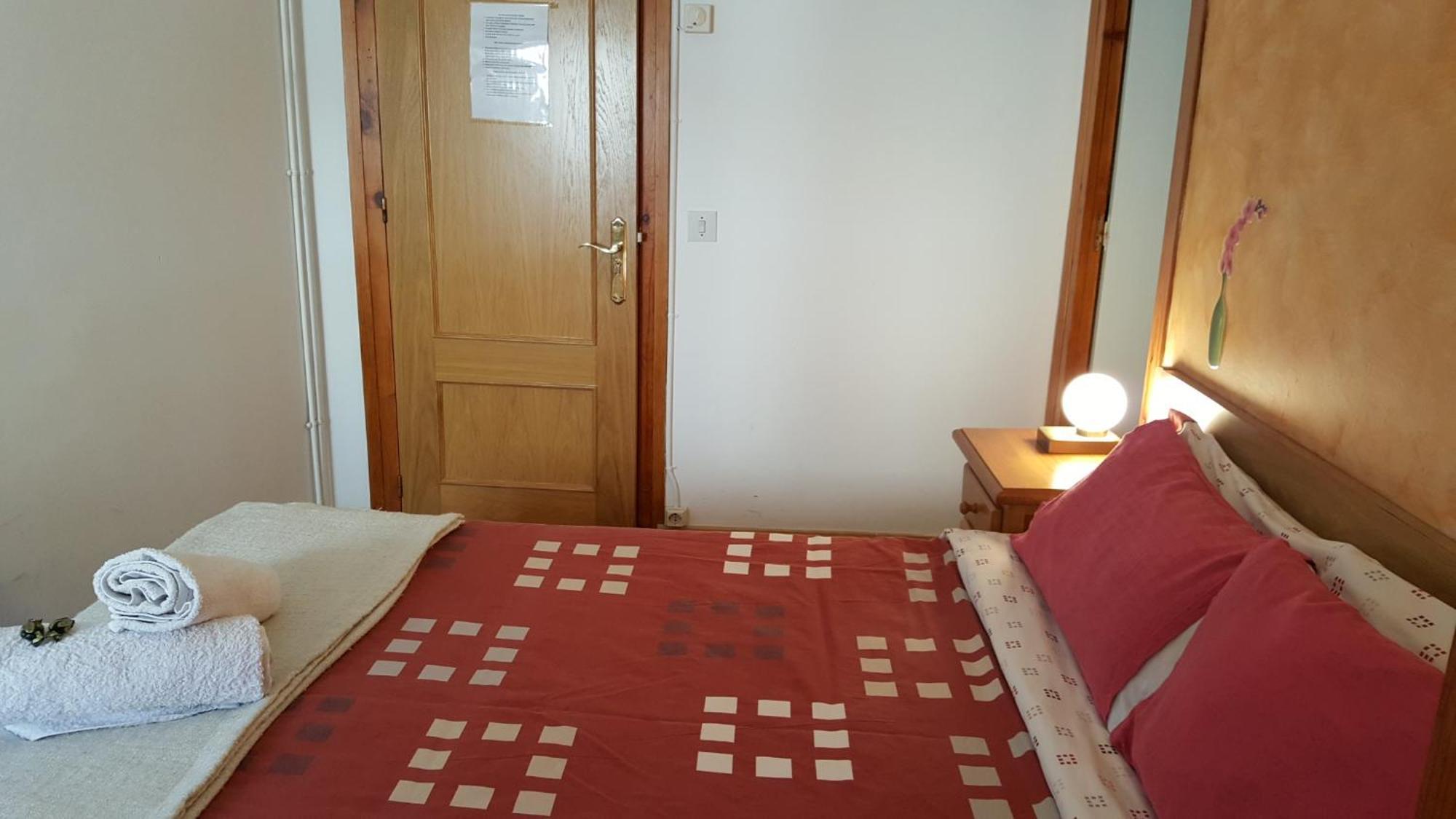 Hostal La Cuineta De Cal Triuet Gósol Rum bild